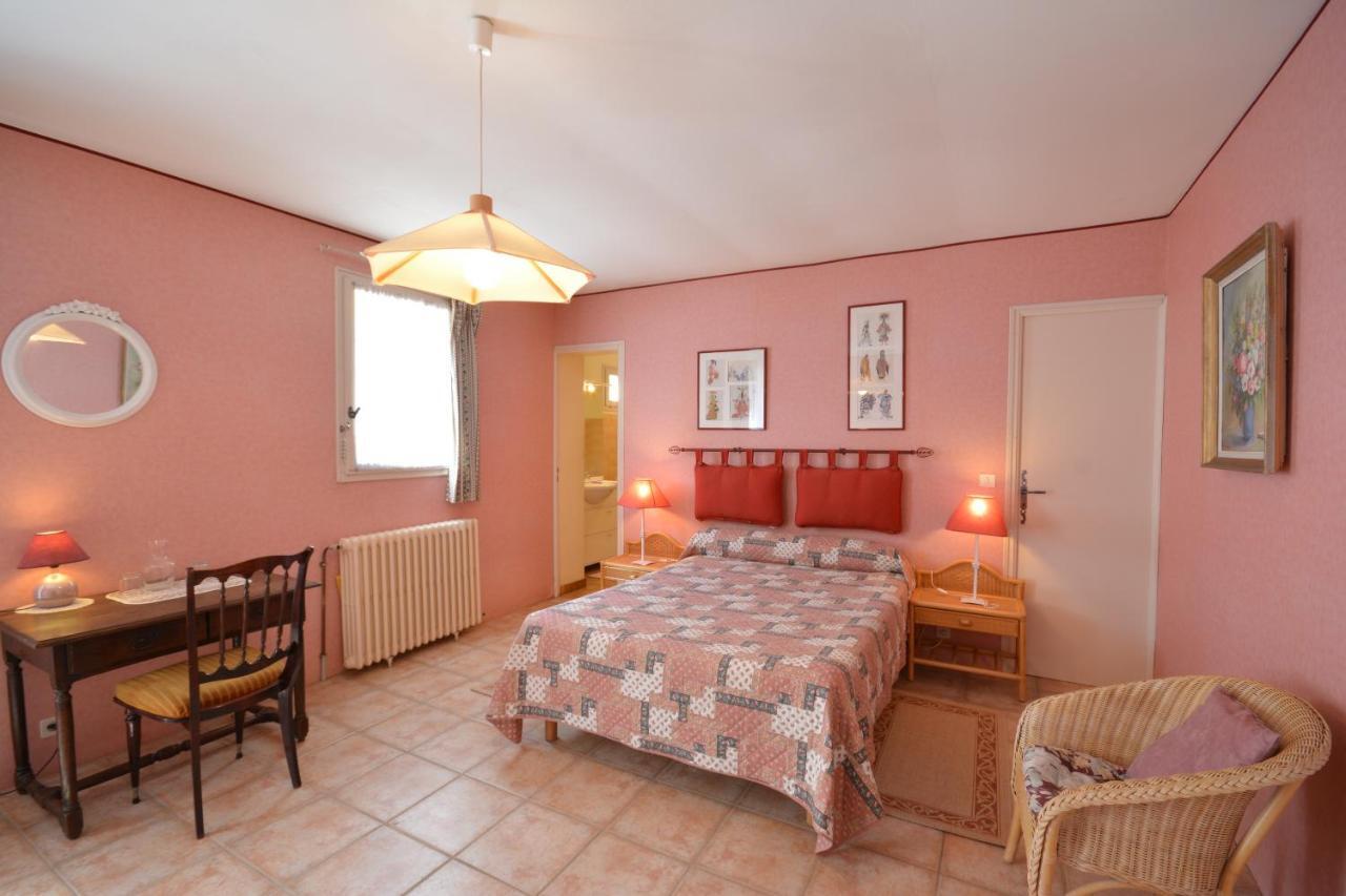 Les Mylanettes Bed & Breakfast Apt Luaran gambar